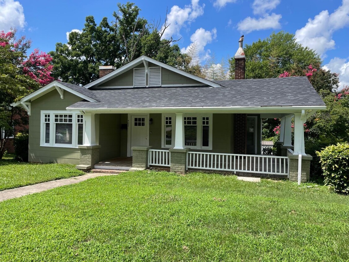 Foto principal - Beautiful 3 bed, 1 bath home located in As...