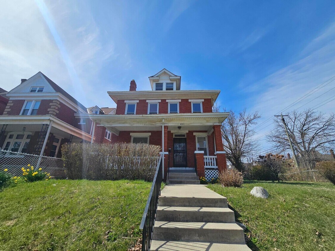 831 Linwood Ave, Columbus, OH 43206 House Rental in Columbus, OH