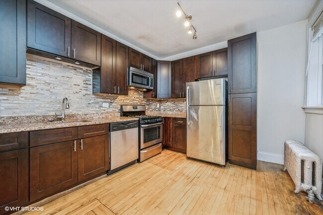 Foto del edificio - 4823 N Springfield Ave