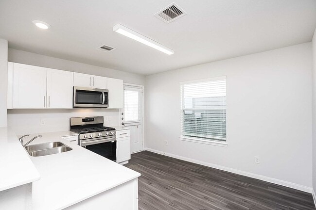 Foto del edificio - 19022 Zanardo Ct