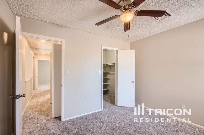 Foto del edificio - 3831 W Harrison St