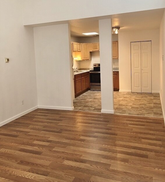 Foto del edificio - 1028 Baywood Dr