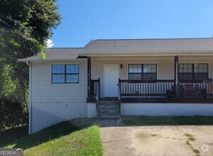 Building Photo - 400 Meadowview Dr
