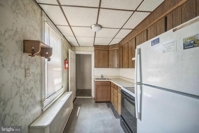 Building Photo - 1234 Mulberry St