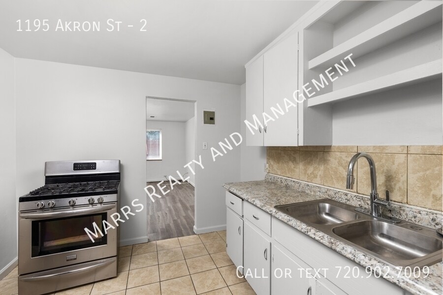 Photo - 1195 Akron St-2