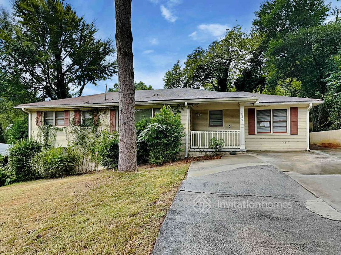 Foto principal - 2549 Flagstone Dr SE