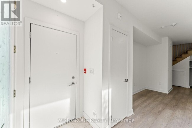 Building Photo - 3476 Widdicombe Way