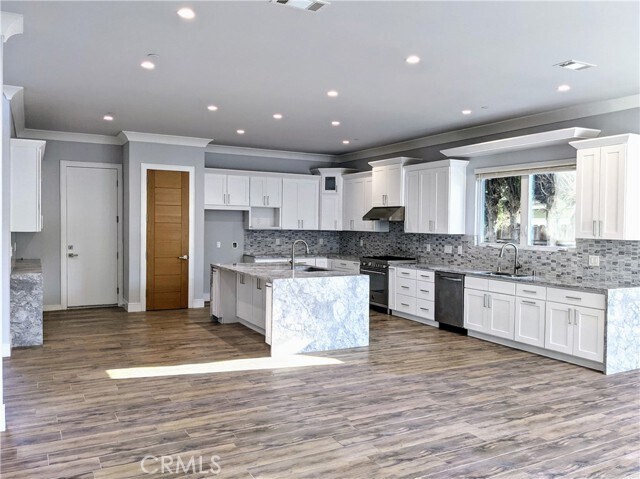 Building Photo - 5201 Tasman Dr