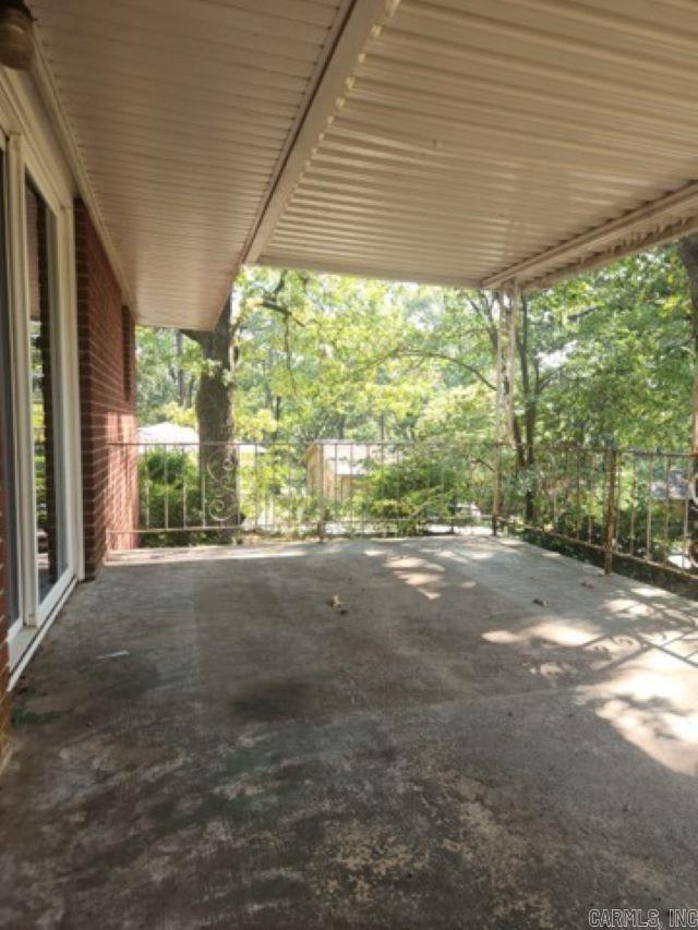 Building Photo - 2820 S Bryant St