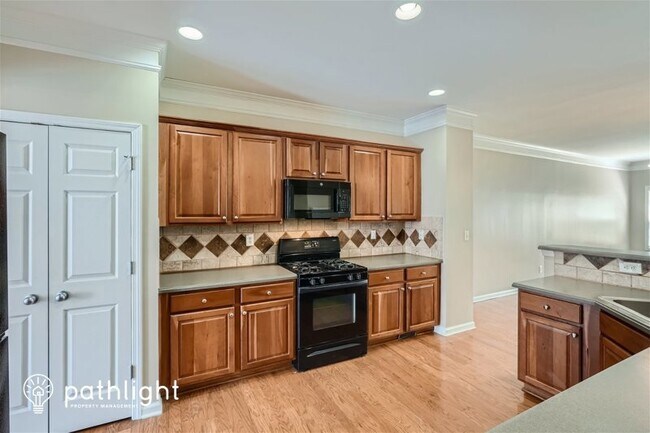 Foto del edificio - 212 Aldridge Place #8, Smyrna, GA, 30082