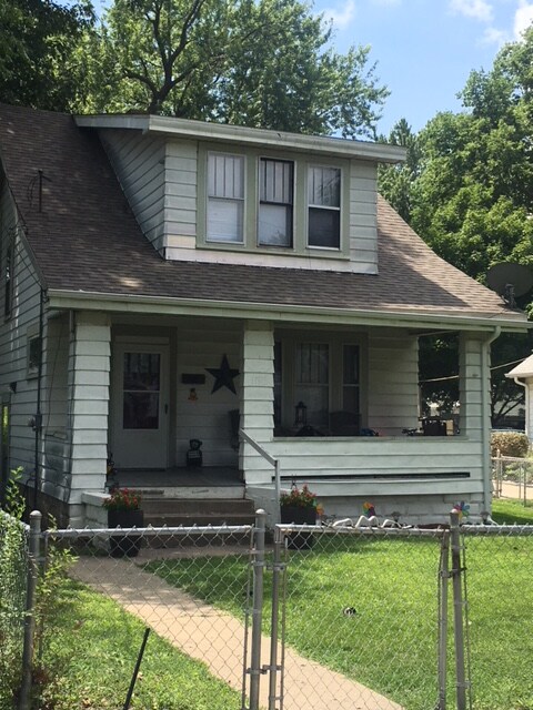 Foto principal - 1108 E Virginia Ave