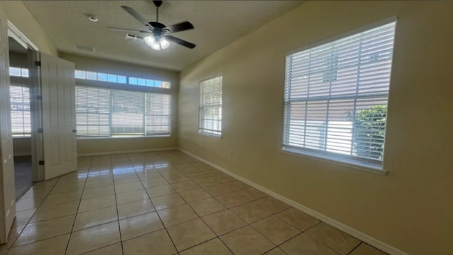Building Photo - 581 Herring Gull Ct