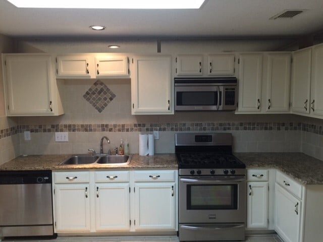 Foto del edificio - 8514 Pine Falls Dr