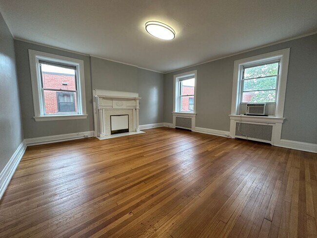 Building Photo - FORBES MANAGEMENT RENTALS
