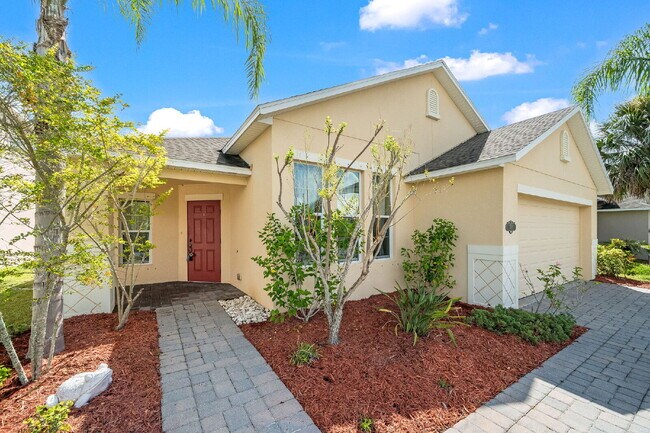 Foto del edificio - Bay Meadows Gated Community