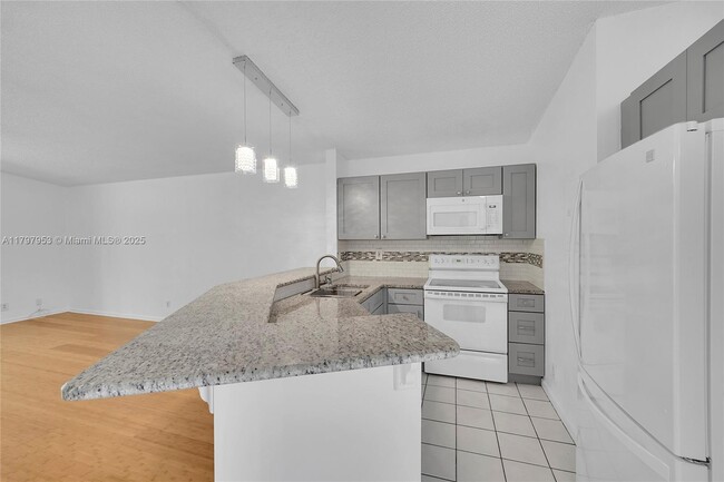 Foto del edificio - 616 Woodgate Cir
