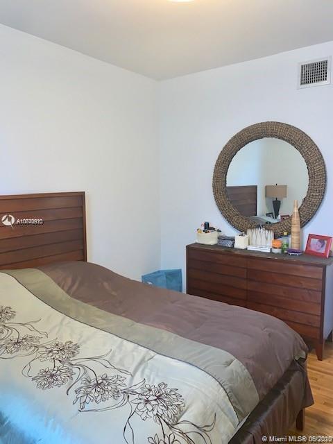 Foto del edificio - 1330 Drexel Ave