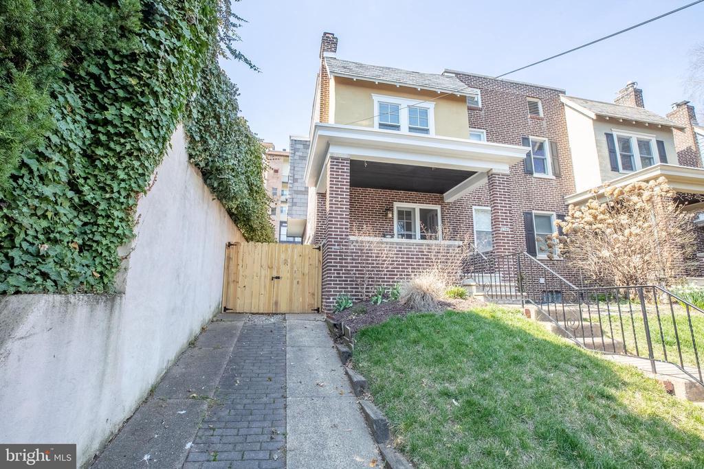 Foto principal - 1705 N Broom St