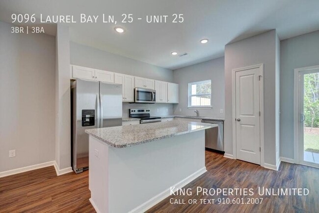 Building Photo - 9096 Laurel Bay Ln