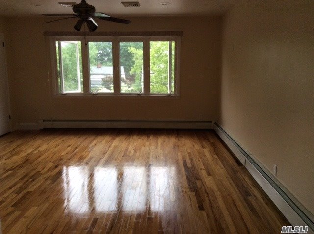 Building Photo - 52-46 Little Neck Pkwy