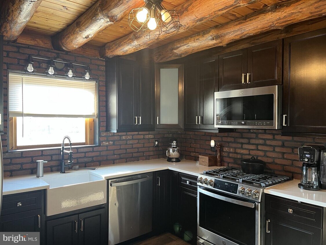 629 Groveville Rd, Trenton, NJ 08620 House Rental in Trenton, NJ