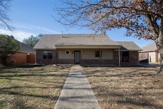 Building Photo - 1929 N Lake Trail