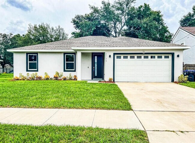 Building Photo - 2725 Nova Dr