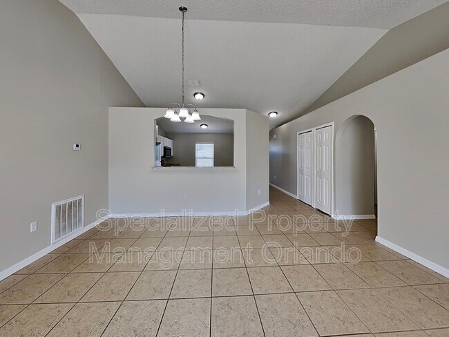 Building Photo - 1861 Manitoba Ct