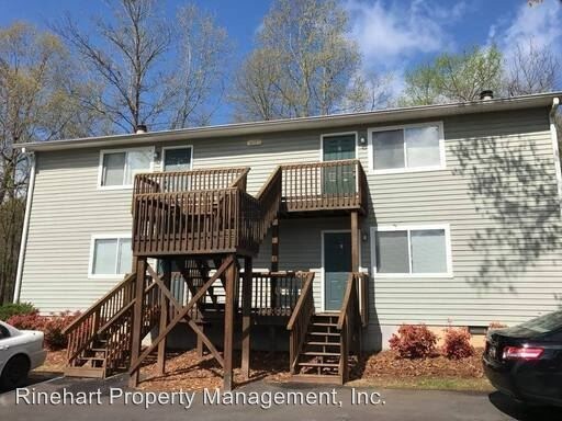 Primary Photo - 1418 Riverview Rd