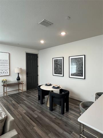 Foto del edificio - 2625 Dodson St