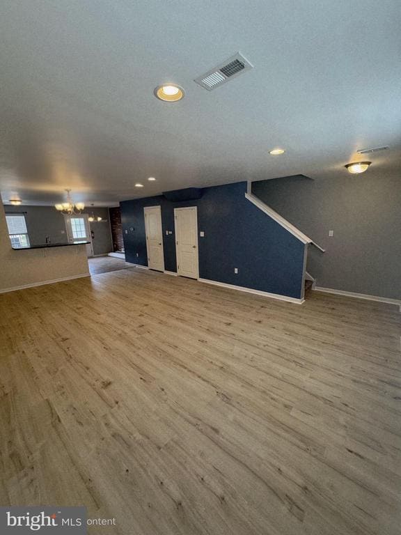 Building Photo - 123 Cobbler Ln