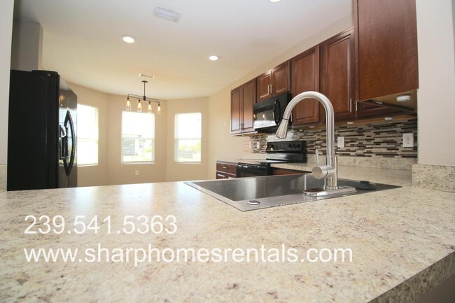 Foto del edificio - 709 SW 25th Ln