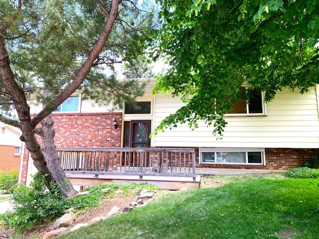 Photo - 631 Virginia St House