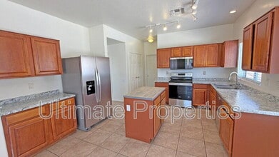 Building Photo - 6431 W Whyman Ave