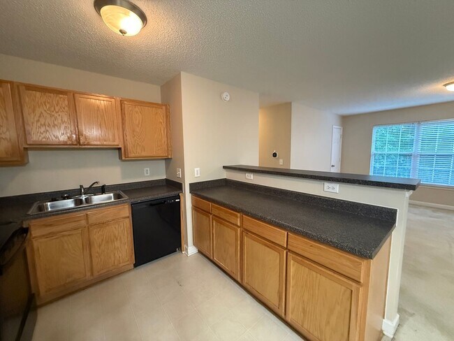 Foto del edificio - FOR RENT WINSTON SALEM