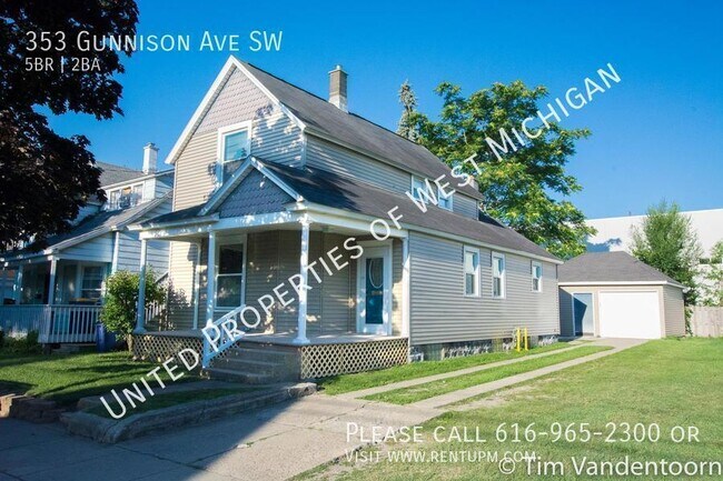 Building Photo - Pre-Lease | Available 8/21/25 | Gorgeous 5...