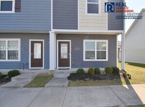 Building Photo - 4048 Cody Dr
