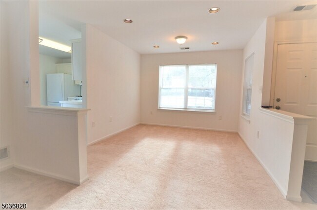 Foto del edificio - 343 Wren Ln
