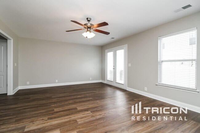 Foto del edificio - 4212 Aurora Cir