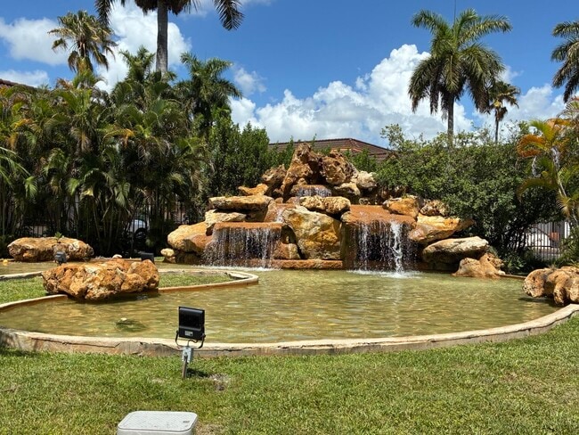 Foto del edificio - 9302 SW 77th Ave
