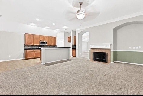 Building Photo - 14610 Southern Magnolia Cir