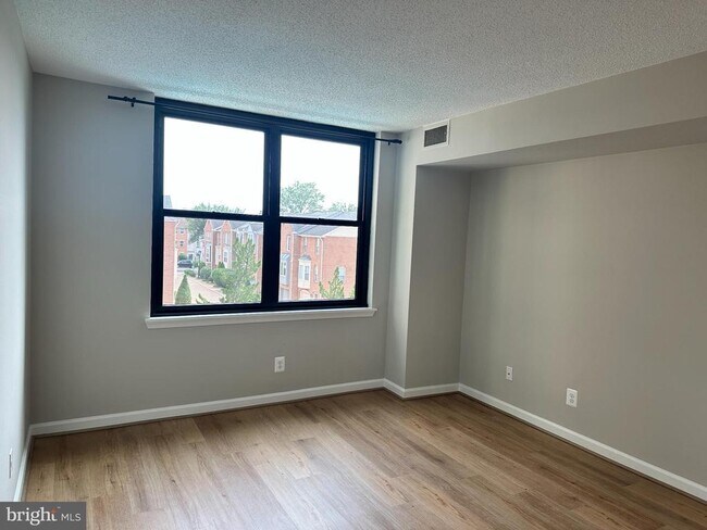 Foto del edificio - 1200 Braddock Pl