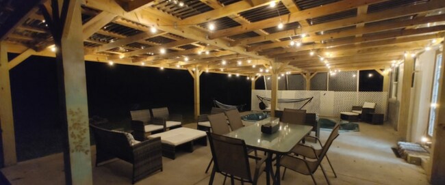 Building Photo - 20179 The Granada