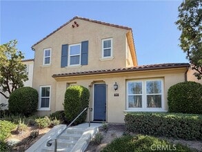 Building Photo - 408 Tapia Ln