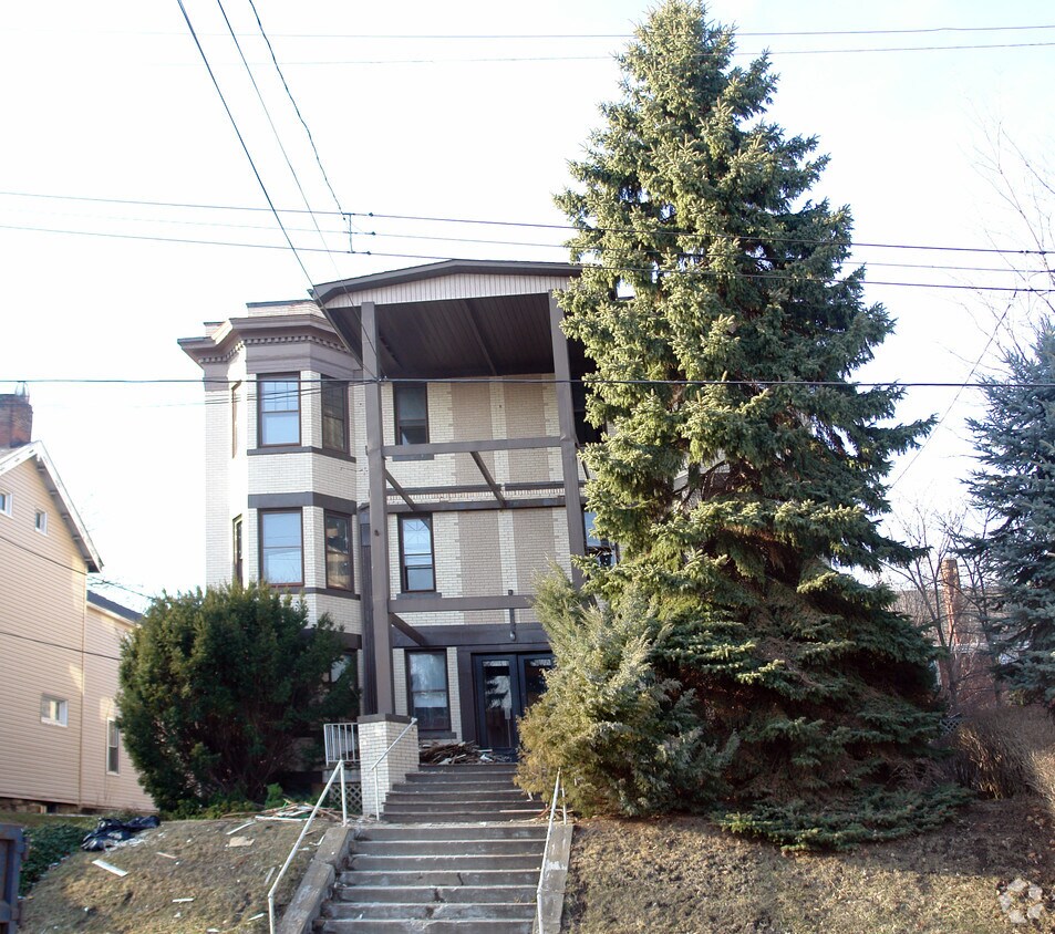 Building Photo - 20 S Euclid Ave