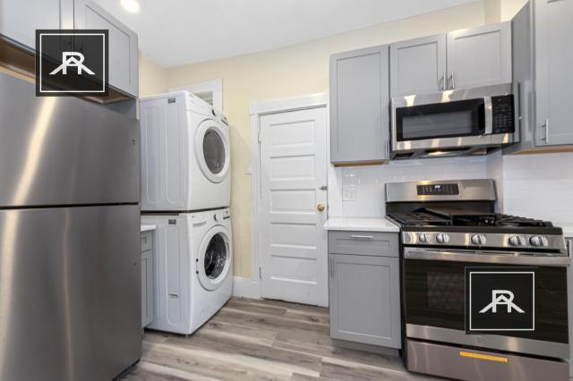 Foto del edificio - 3 bedroom in Brighton MA 02135