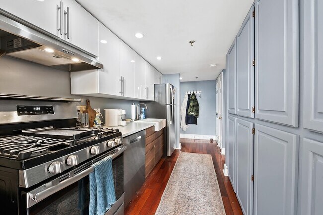 Foto del edificio - 77 River St