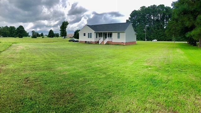 Building Photo - Beautiful 3 Bedroom Home in Dinwiddie