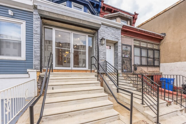 Building Photo - 2824 N 22nd St