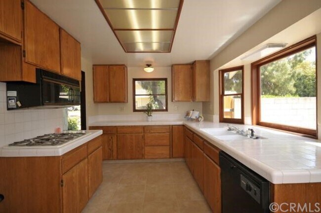 Building Photo - Charming San Dimas Home Near Downtown